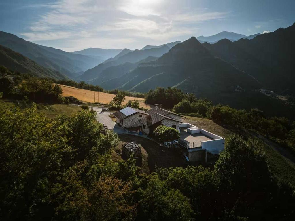 Vista panoramica sulla valle e le montagne dei Monti Sibillini dal B&B